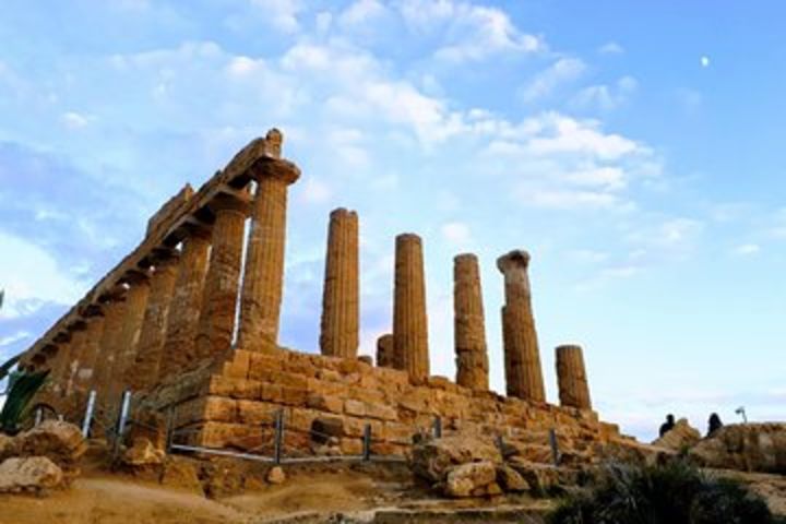 Piazza Armerina - Agrigento, Valley of Temples - Scala dei Turchi from Catania image