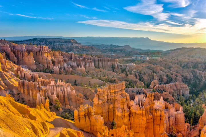 Bryce Canyon & Capitol Reef National Park Airplane Tour image