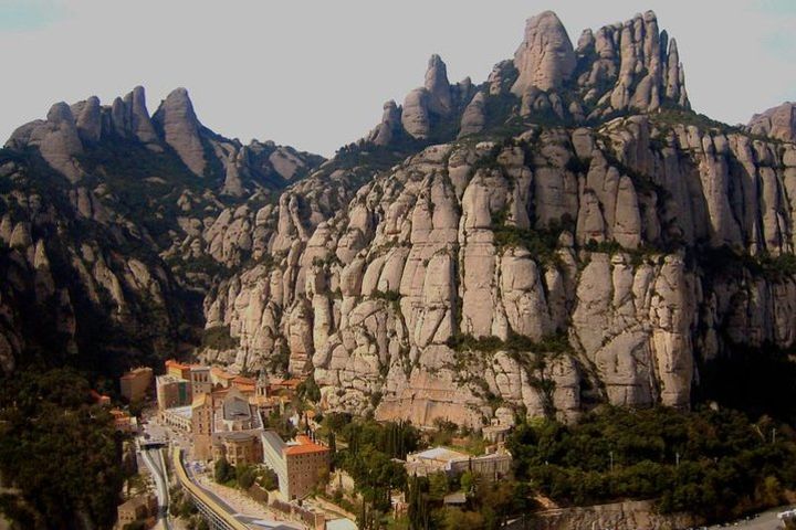 Historical Montserrat Half-Day Hiking Tour from Barcelona image