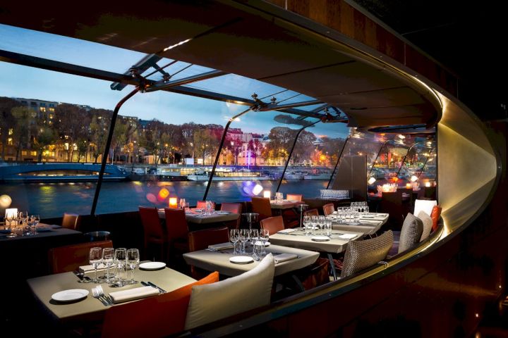 Seine River Cruise with Dinner Paris France VIP Option image