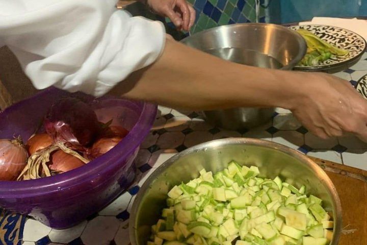 Private 5 h Fez Cooking Class with a local family image