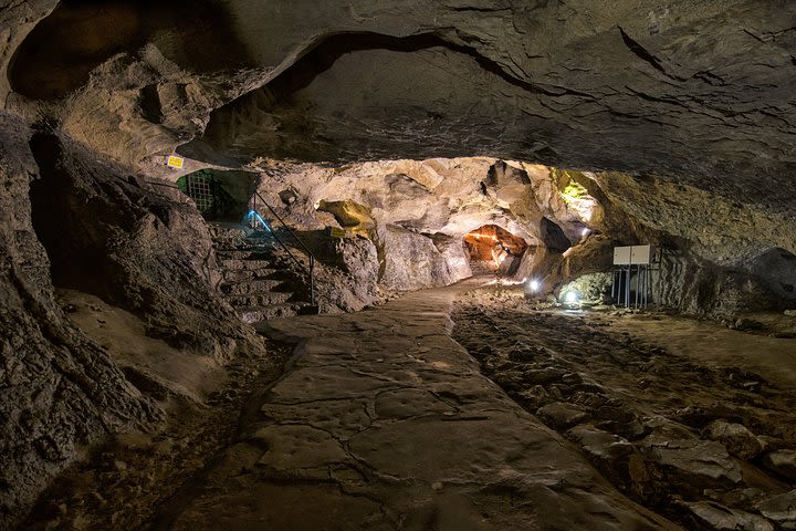 Bulgaria in one day: Veliko Tarnovo, Bacho Kiro Cave and Dryanovo Monastery image