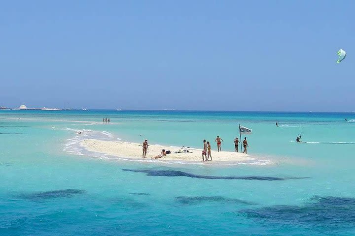 Mahmya Island Full Day Snorkeling Sea Trip With Lunch - Hurghada image