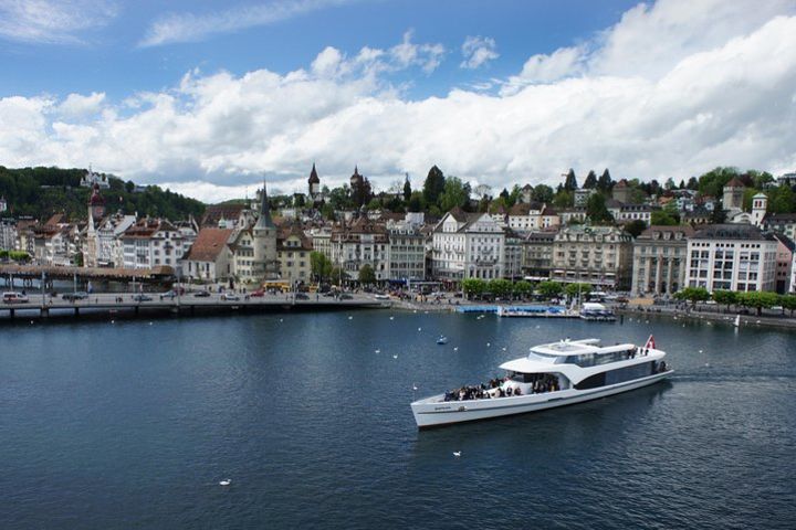 Lake Lucerne Panoramic Sightseeing Cruise image