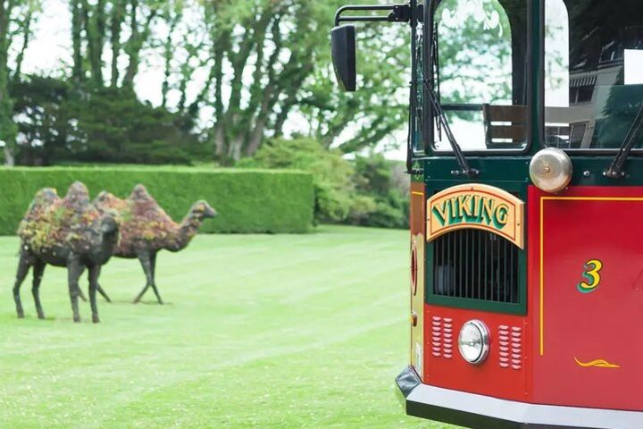 Newport Trolley Tour with Marble House - Viking Tours image