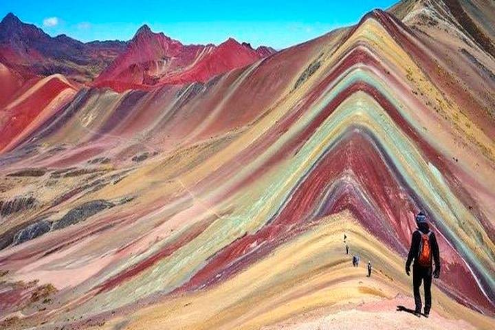 Private Full-Day Trek to The Rainbow Mountain with Red Valley image