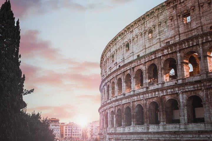 Colosseum Immersive Self-Guided Walking Audio Tour image