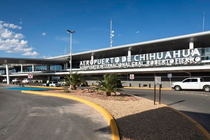 Transfer from Hotels in Chihuahua to Chihuahua Airport image