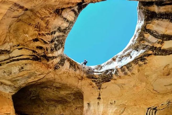 Half-Day Occulus Canyon Tour image