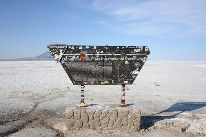 Bonneville Salt Flats Half-Day Tour image