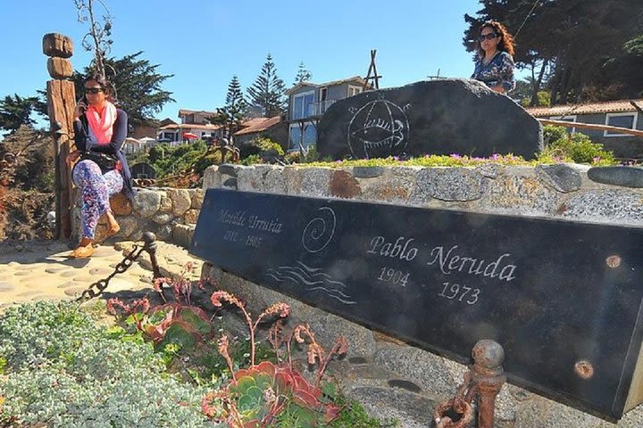 Pablo Neruda Museums, 1 Isla Negra 2 La Sebastiana 3 Valparaiso Private Tour image