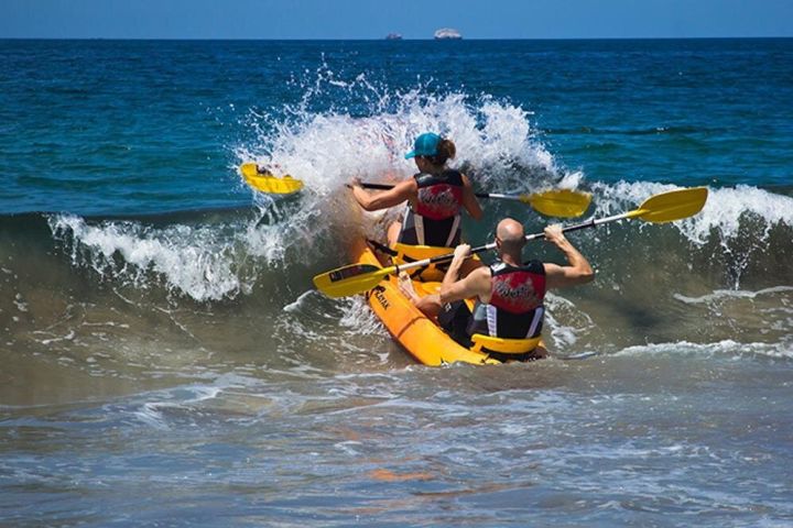Tamarindo Kayak & Snorkel Adventure image