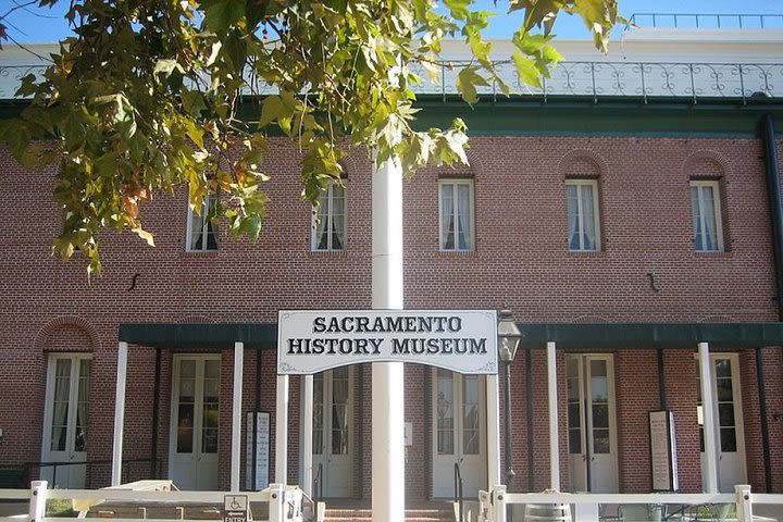 Sacramento Scavenger Hunt: Travel the Tracks of Old Sacramento image