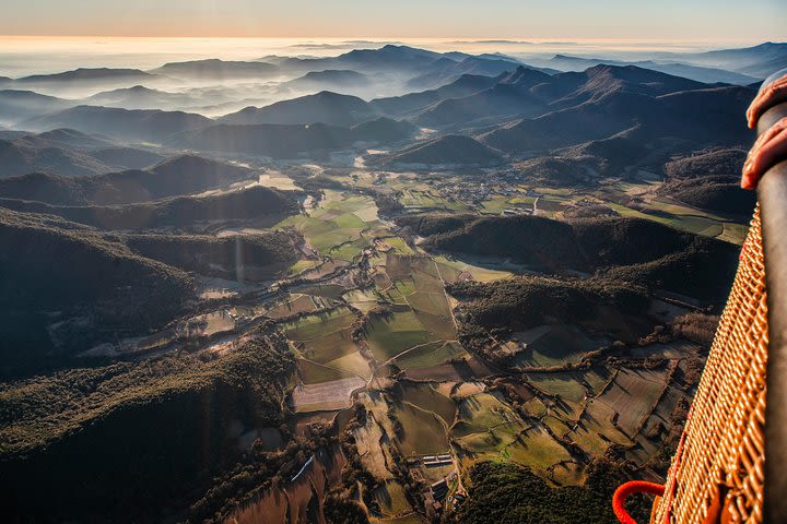 Catalonia Hot Air Balloon Ride and Breakfast over the Volcanoes of la Garrotxa image