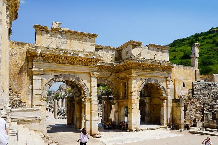 A Day in Ancient Ephesus & Ephesus Museum Tour image