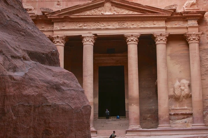 One Day Trip to Petra  image