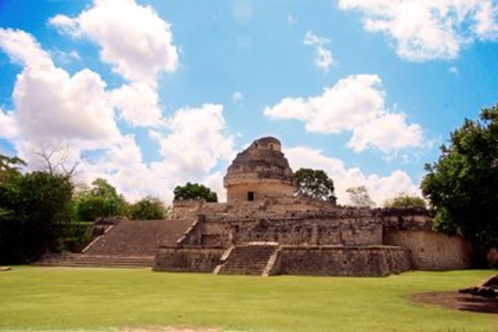 Private Tour: Chichen Itza, Cenote & Izamal Magic Town by Yucatan Concierge image