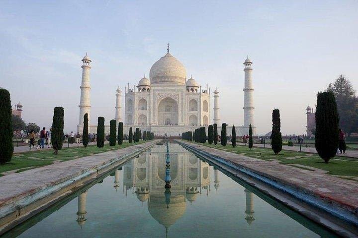 Taj Mahal Tour from Delhi by Super Fast Train - All Inclusive. image