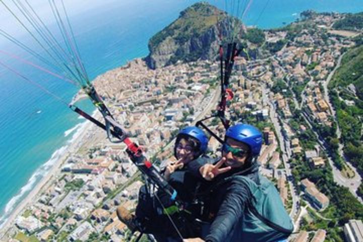 Fly in Tandem Paragliding image