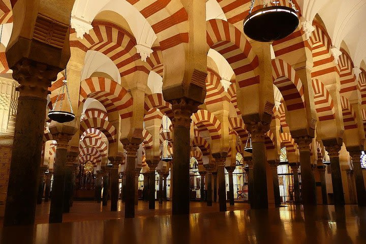 Guided tour of the Mosque-Cathedral in Private tickets included image