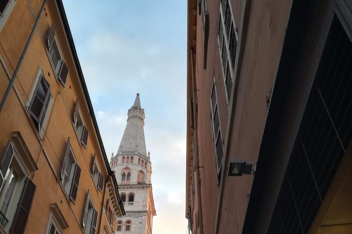 Modena Highlights Private Tour image