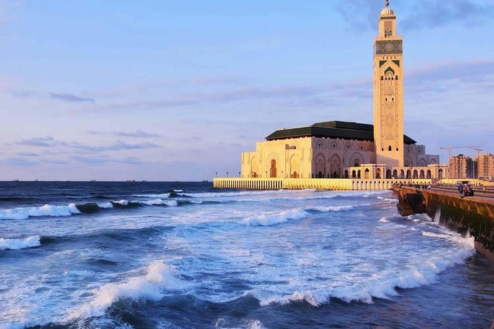 Casablanca visit Half Day (Private 100%) image