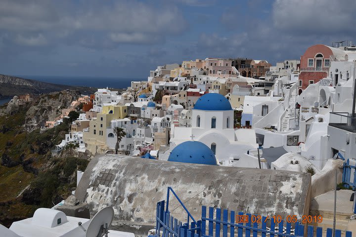 Discover Santorini with us (5 hour private tour north side) image