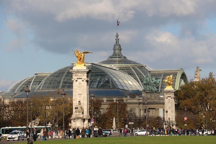 Private tour of Paris by Bike  image