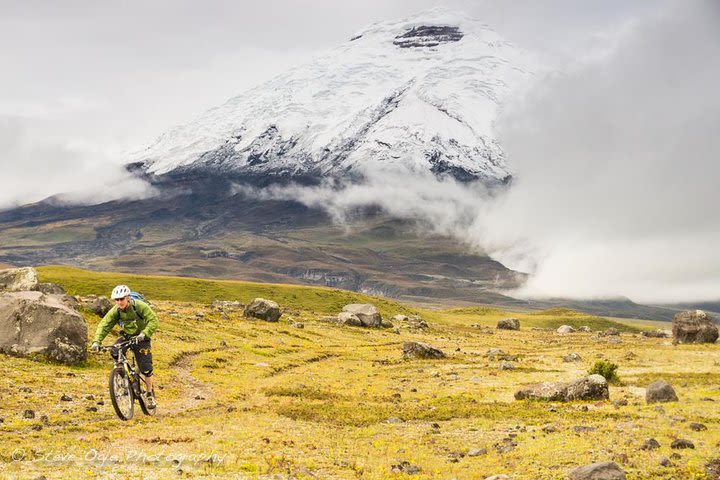 Mountain Biking & Spa on Cotopaxi Area (Private Full Day) image