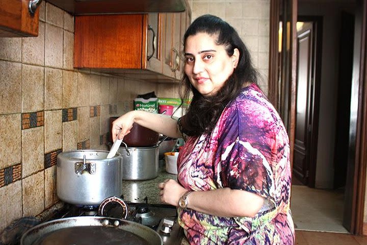 Private Cooking Lesson and Meal in a Local Delhi Home image