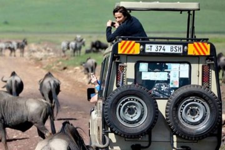 5 Days Tanzania Migration Safaris image