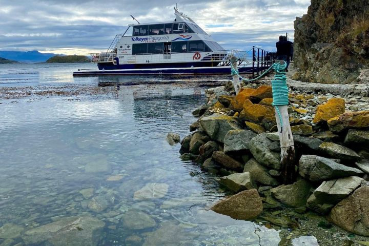 Redonda Island Navigation End of the World image