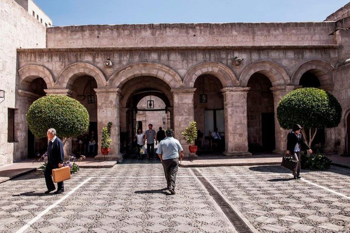 Monastery of Santa Catalina, Historic center and viewpoints of Arequipa. image