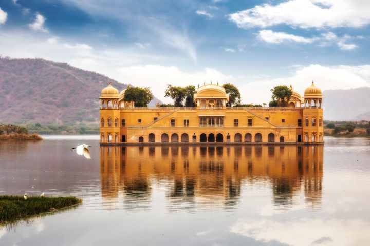 2-Day Jaipur City Tour from Agra image