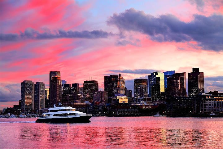 90-Minute Boston Harbor Sunset Sightseeing Cruise image