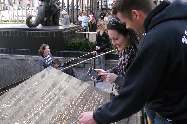 New York Midtown Scavenger Hunt Adventure image