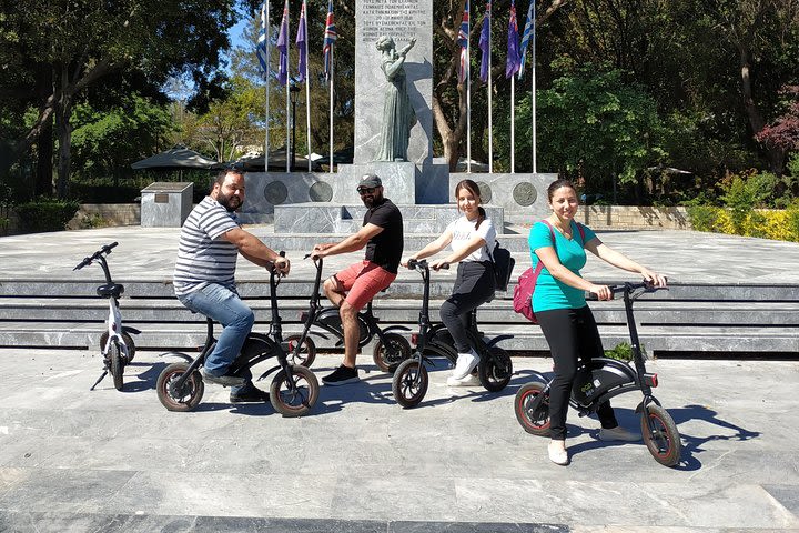 Ecobike tour in historic Heraklion image