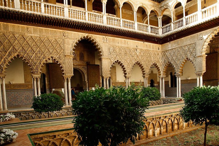 VIP tour into the Alcazar of Seville image