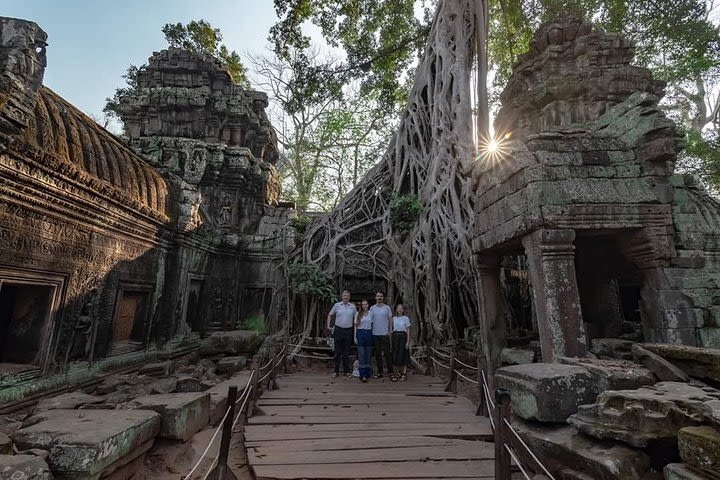 Sunrise Angkor Wat 1 Day Tour , Bayon, Angkor Thom,Ta Promh image