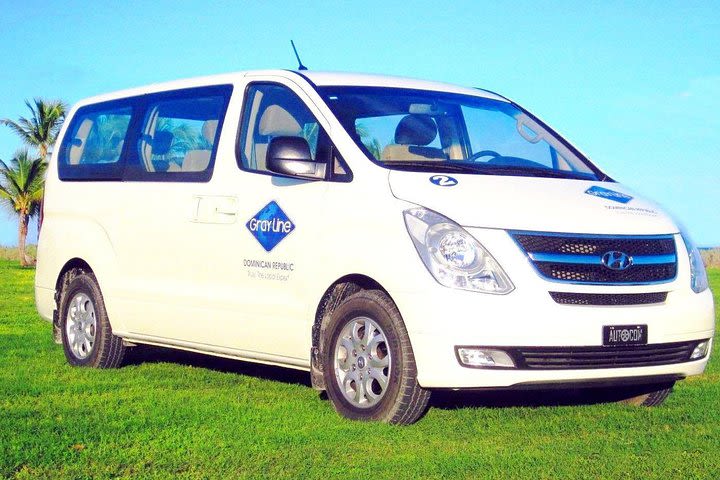 One Way Private Transfer from or to Punta Cana Airport image