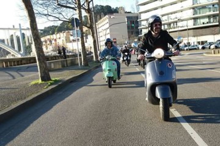 125cc Scooter Rental - 24 hours image