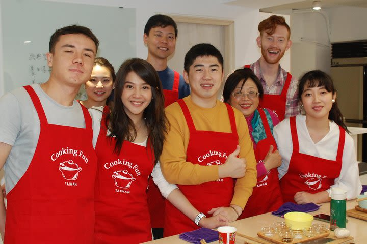 Taiwan Traditional Light Meals Experience-A- Xiao Long Bao, Pork thick soup, Bubble milk tea. (Taiwan Cooking Classes) image