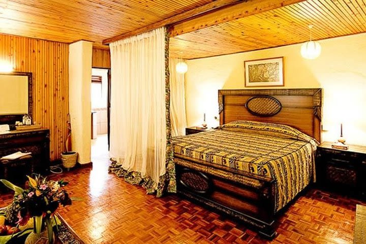 6 Days Amboseli, Nakuru Masai Mara Safari image