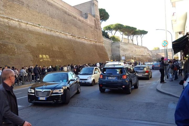 LAST MINUTES: No Line Entrance For Vatican Museum's & Sistine Chapel With Guide image