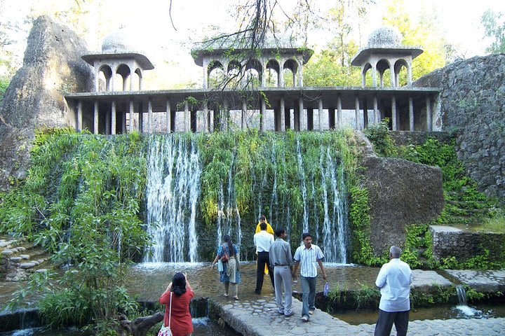 Delhi & Chandigarh Full Day Tour Including Lunch image