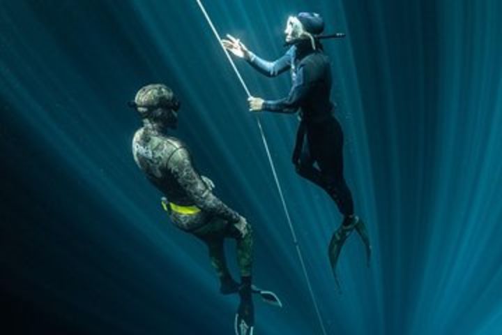 Training session for certified freedivers image