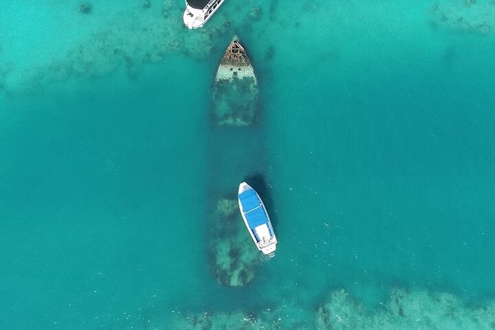 Bermuda Glass Bottom Boat Cruise image