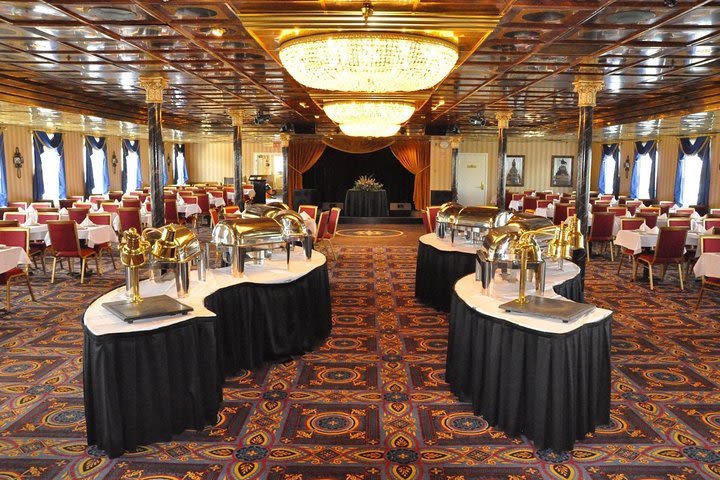 2-Hour Savannah Riverboat Dinner Cruise with Onboard Entertainment image