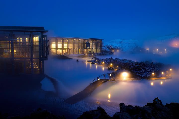 7 Day Classic Iceland with Northern Light | Blue Lagoon | Golden Circle ........ image