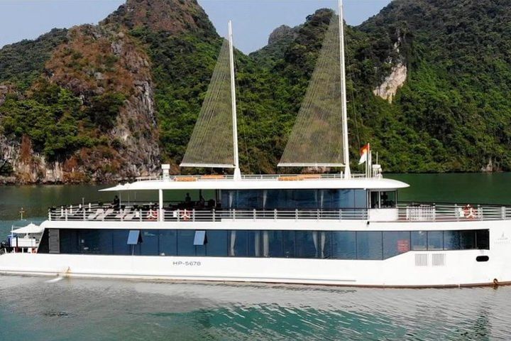 Jadesails Cruise - The Most Luxurious Day Tour In Halong Bay image